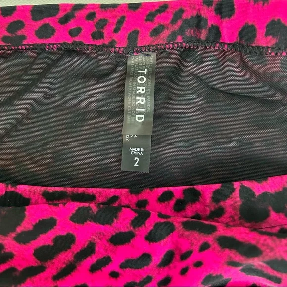 Torrid Swim Bottoms Women’s 2X Pink Black Leopard Print High-Waisted - Picture 4 of 10